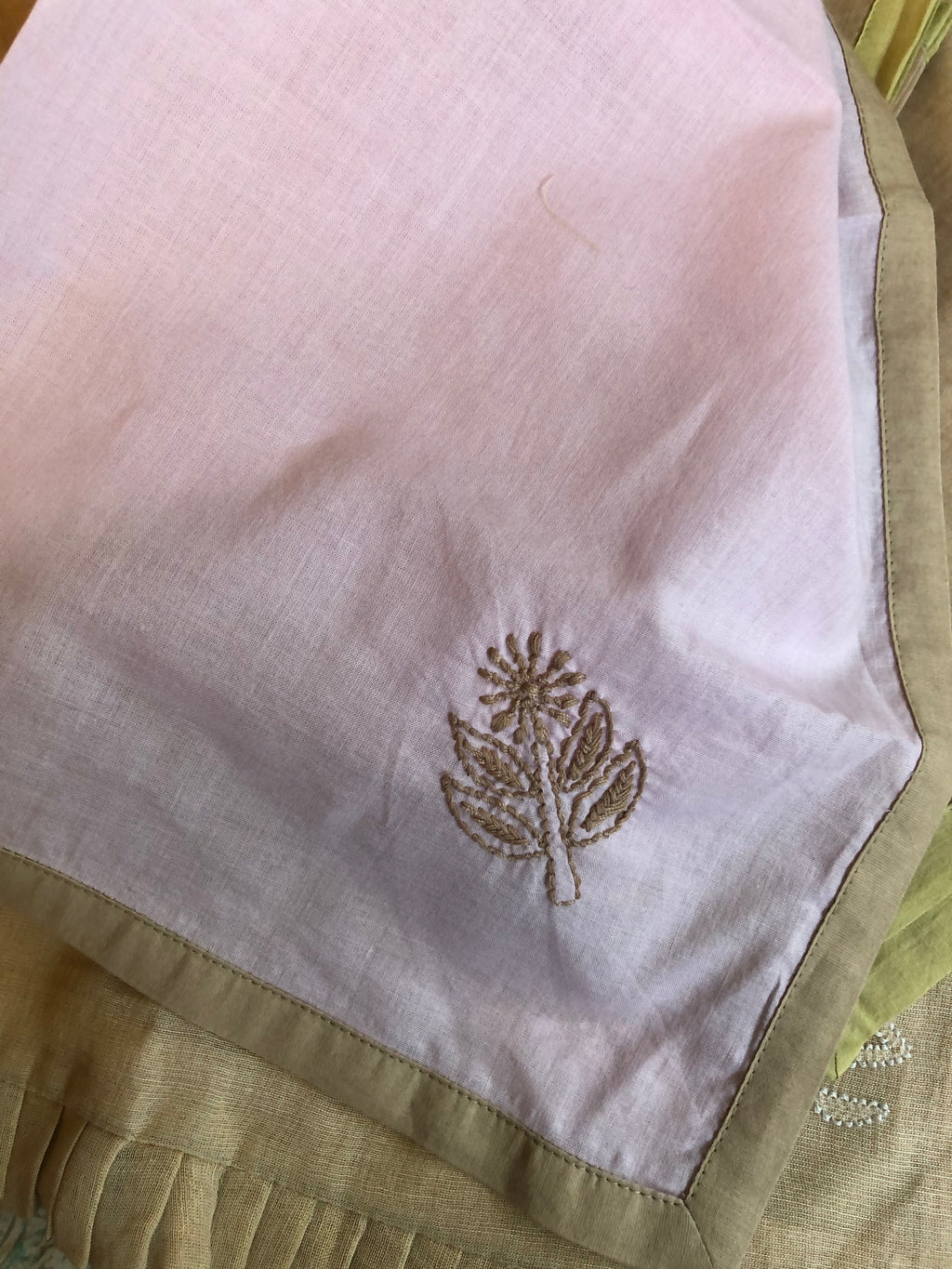 Lavender Chikankari Table Napkin Square in set of 2/4/6 - 18x18 Inch