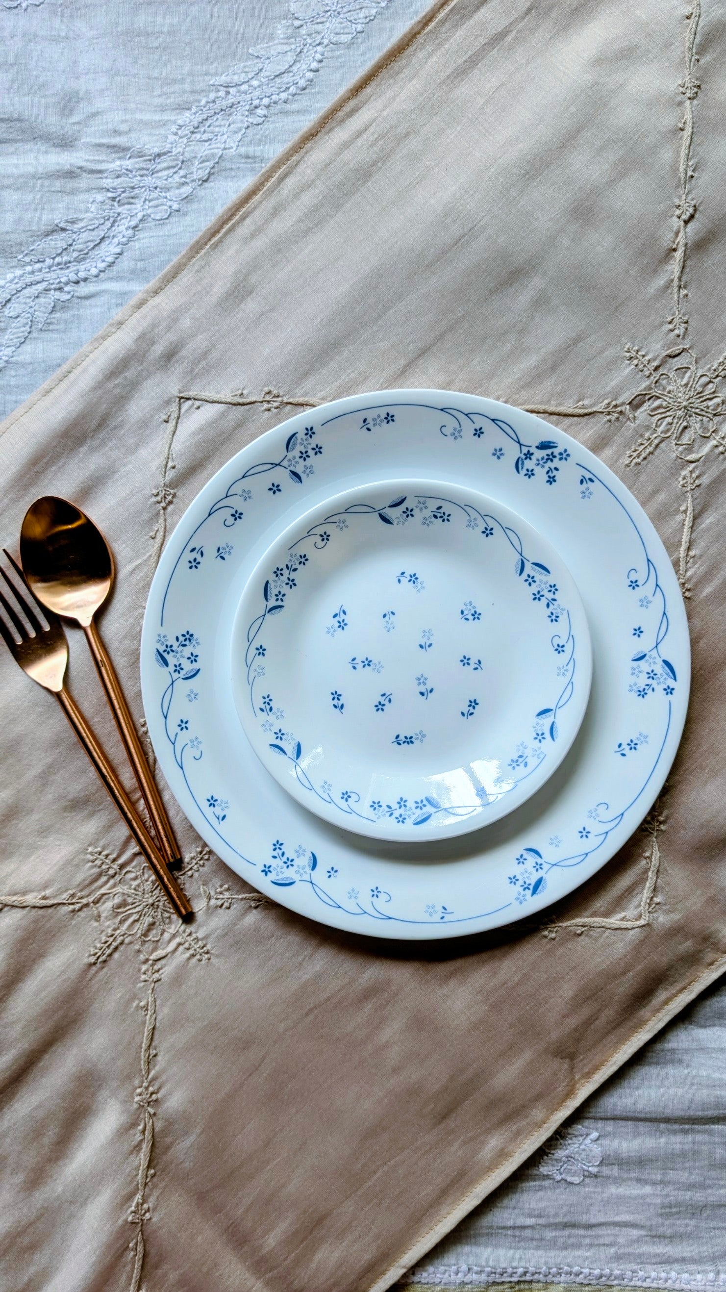 Hand Embroidered Chikankari Table Runner | Luxury Silk Table Linen | CHAMPGNE